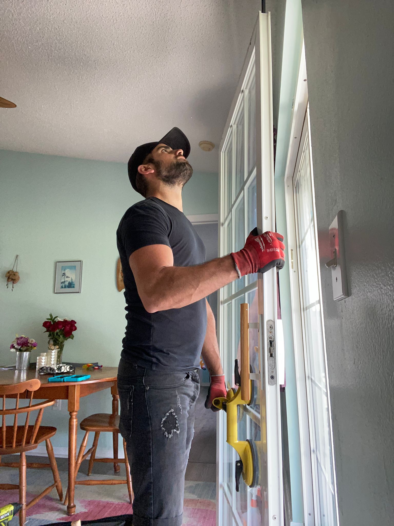 Sliding door maintenance with clean track and rollers